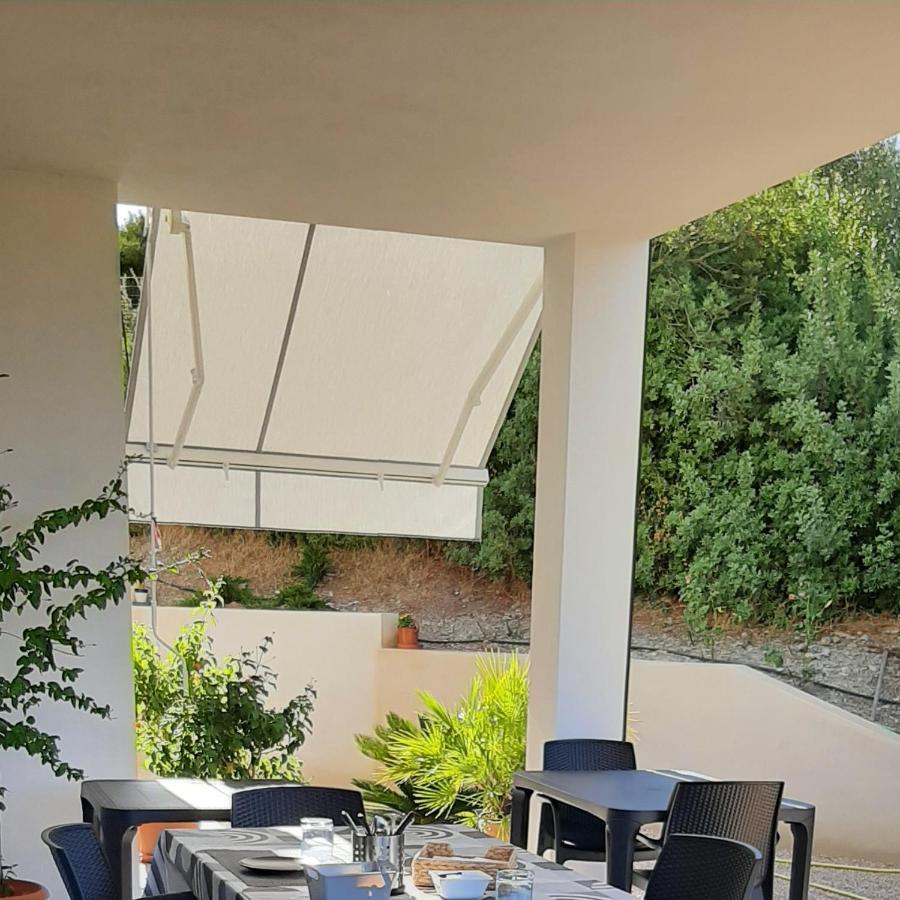 B&B Juniperus Sant'Anna Arresi Eksteriør billede